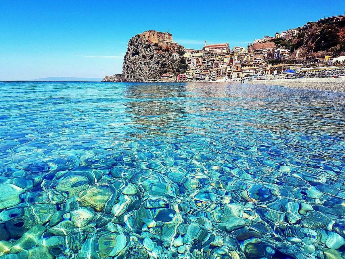 Scilla Beach Villa Екстериор снимка