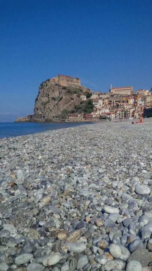 Scilla Beach Villa Екстериор снимка
